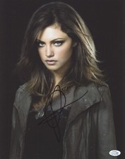 Vampire Diaries Origials Phoebe Tonkin Autographed Signed 11x14 Photo ACOA