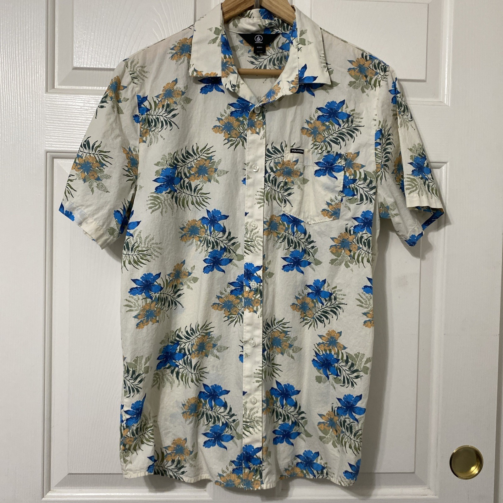 Picture 1 of 12