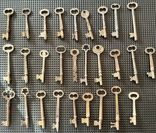 Skeleton Key Lot Antique Vintage