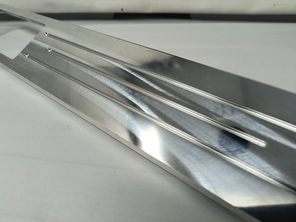 Chevrolet Impala 1971-1976/Caprice Groove placa de tablero delantera de aluminio inserto Foto 2 de 2