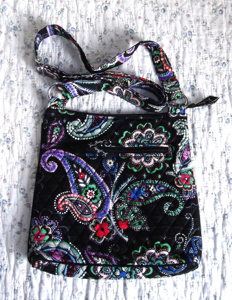 VERA BRADLEY RETIRED KIEV PAISLEY HIPSTER CROSSBODY PURSE - Image 2 of 3