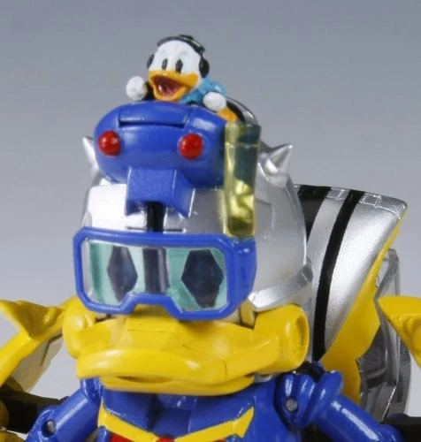 Transformers Disney Label Donald Duck Holiday Vehicle Figure Takara Tomy Japan - Image 3 of 4