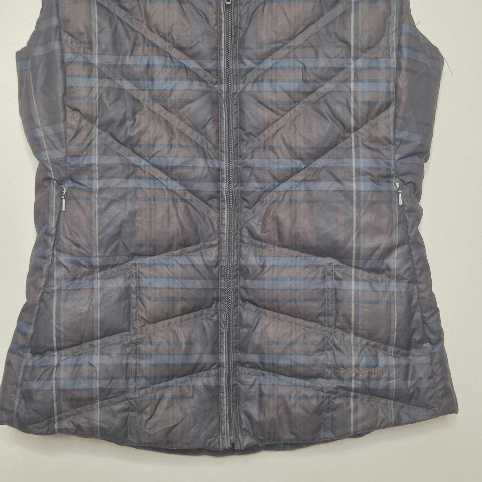Patagonia Checked Puffer Vest Women's Size XS Hiking Active Outdoors 28395FA12 - image 2 of 4