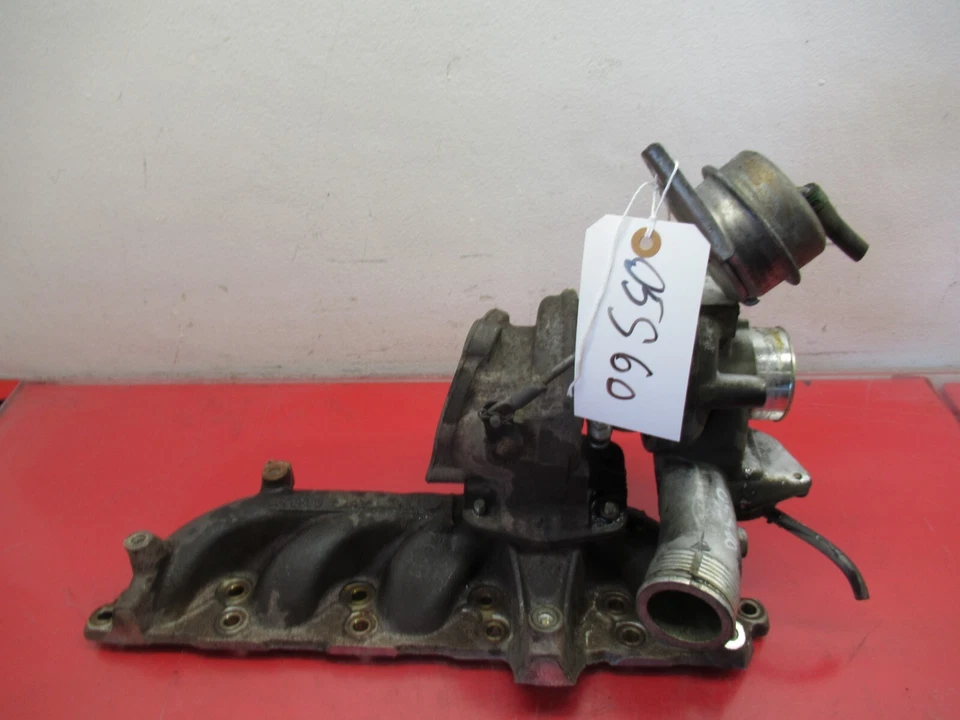 03-09 CARGADOR TURBO VOLVO S60 2,5 L CON COLECTOR DE ESCAPE OEM Foto 2 de 4