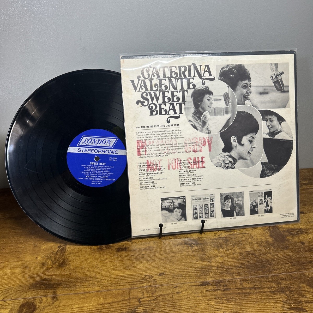 CATERINA VALENTE Sweet Beat Promo NFR 1968 London Records PS-536 - VG+ | eBay CATERINA VALENTE Sweet Beat Promo NFR 1968 London Records PS-536 - VG+ | eBay