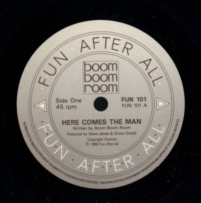 Boom Boom Room(7'' Vinyl)Here Comes The Man/ Days Like These-Fun After A-VG/NM