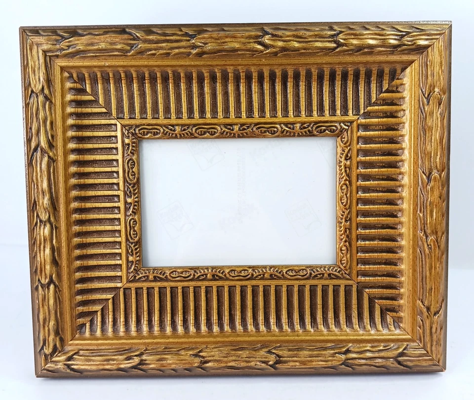 Коренастая прямоугольная золотая фоторамка в тропическую полоску 10x12 для фотографии 4x6 ЧИТАЙТЕ - Изображение 4 из 4