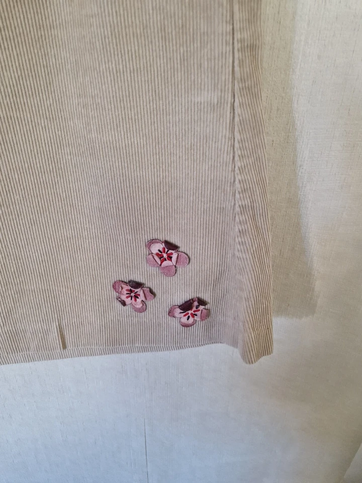 Dash Basic Knee-length Corduroy Skirt. Size 12. Beige. Embroidered Flowers. VGC - Image 2 of 4