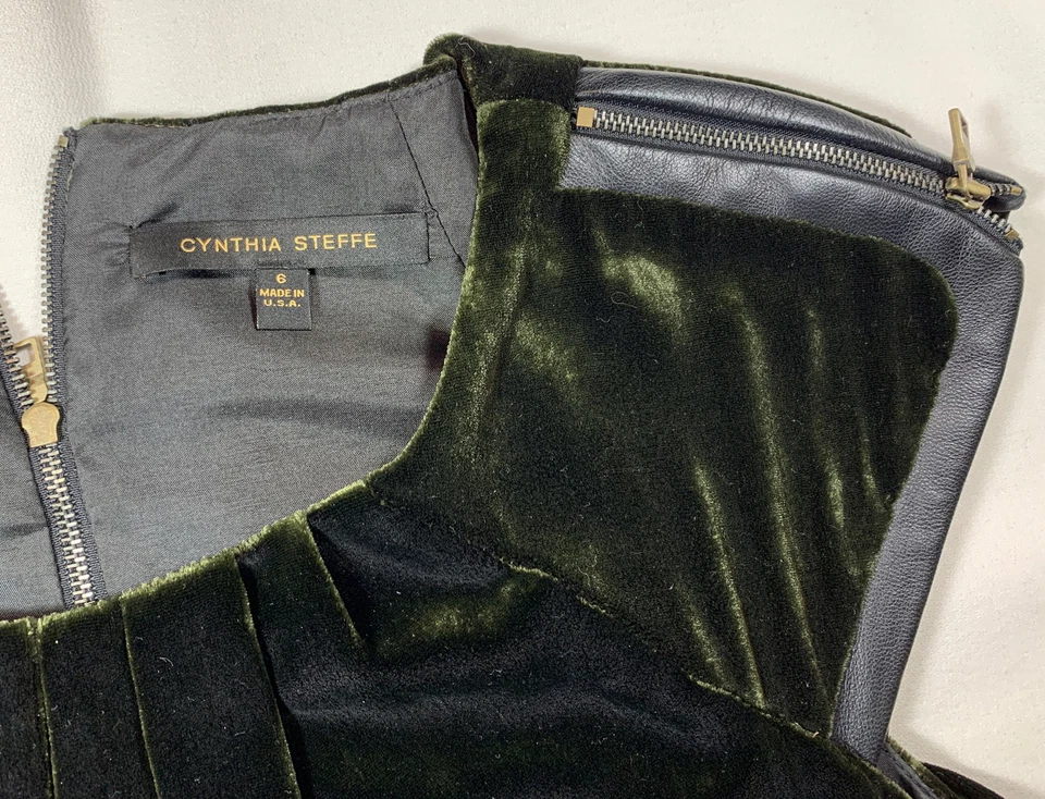 Vestido CYNTHIA STEFFE TALLA 6 Terciopelo Verde con Borde de Cuero Hecho en EE. UU. Foto 2 de 4