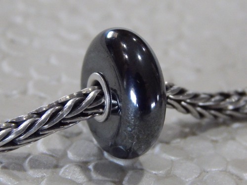 TROLLBEADS Hematite Dark Steel BEAD #3 Evento SOLO 2018 MUY RARO (UNA CUENTA) ¡NUEVO! - Imagen 11 de 18