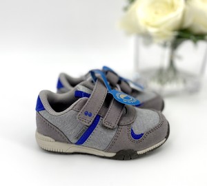 baby boy sneakers size 4