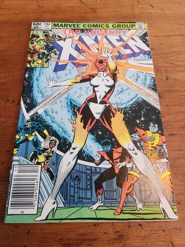 Uncanny X-Men 164 Newsstand; 1st appearance Ms. Marvel, Carol Danvers as Binary!