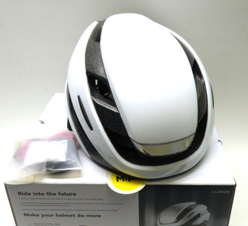Lumos Ultra MIPS Helmet White XL with Remote