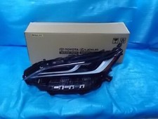 Toyota Harrier MXUA80 LED Left Headlight