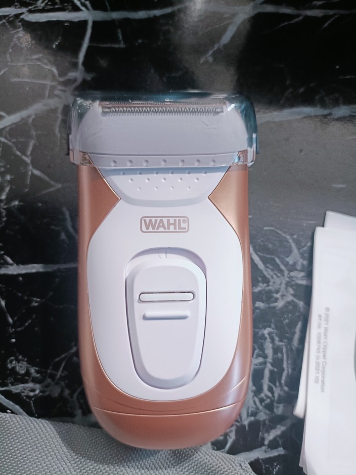 Wahl Ladies Shaver Battery Powered Leg Arm & Bikini Compact Hair