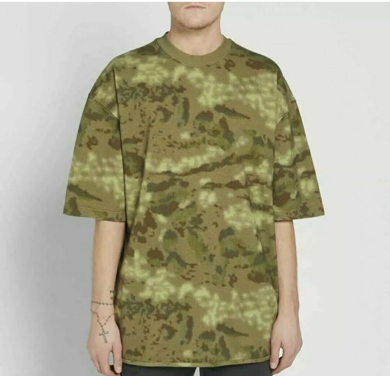 NWT Yeezy Season 3 Heavy Knit Oversized Camo T-Shirt Tee