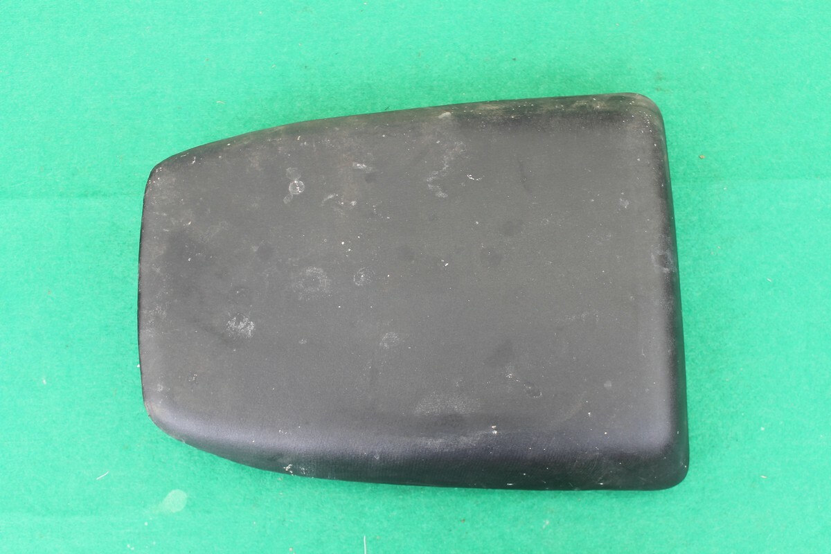 Kawasaki ZXR 750 ZXR750 J J2 Rear Pillion Seat Saddle Bench 53001-1628 300 Kawasaki ZXR 750 ZXR750 J J2 Rear Pillion Seat Saddle Bench 53001-1628 300