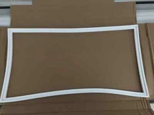 BRAND NEW OEM SUB ZERO DOOR GASKET#7042262 FAST FREE SHIPPING!