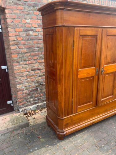 Biedermeier Dielenschrank in Kirschbaum um 1830 - Bild 12 von 24