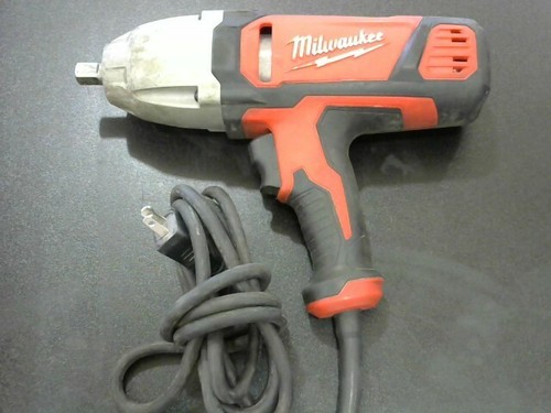 OLD MILWAUKEE 9070-20 IMPACT WRENCH 