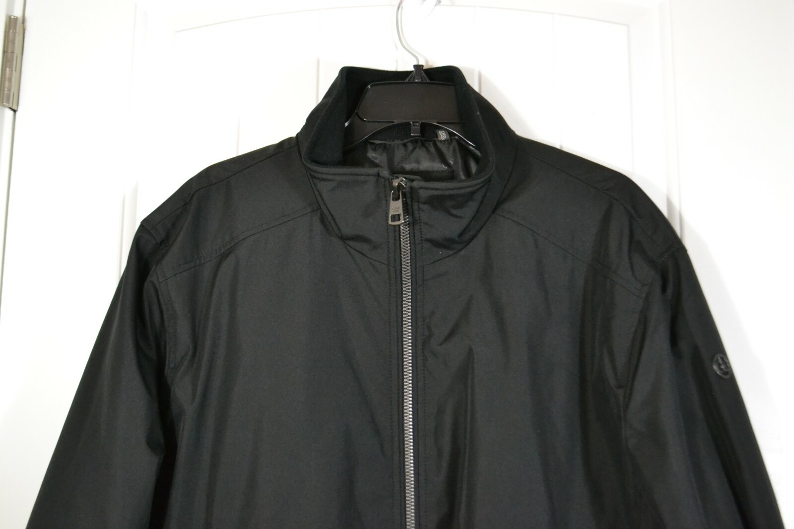 Mobiliseren schaal straal NWT MENS CALVIN KLEIN BLACK STAND COLLAR POLY BONDED HIPSTER JACKET XL CM001588 | eBay Mobiliseren schaal straal NWT MENS CALVIN KLEIN BLACK STAND COLLAR POLY BONDED HIPSTER JACKET XL CM001588 | eBay