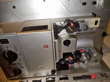 Bauer P6 STUDIO 16mm Filmprojektor - Film- u. Cordbandsynchronisation