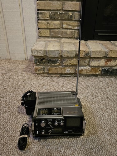 JVC TV Radio Model #3050 With Power Supply, Tested Works - Picture 4 of 14