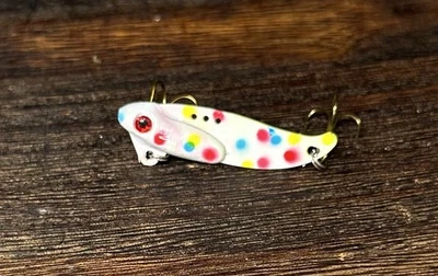 HARD HIT BAITS Vibrating Blade Bait ( Wonder Bread )