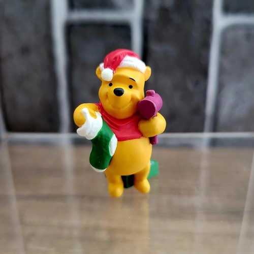 Hallmark + Disney "POOH: Merry Miniatures" (1999) Christmas Ornament 8509 NEW - Picture 7 of 8