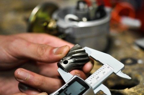 Bosch 6 Cilindri 2 Pezzi Punti Sinistro Aspirazione Avanzamento Ricambio Kit Accensione - Foto 9 di 10