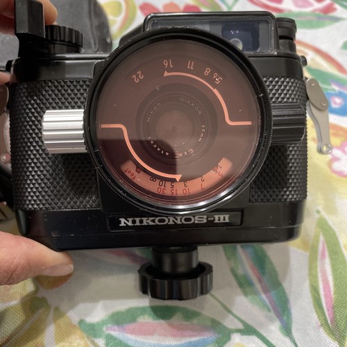 Nikon Nikonos iii 35mm Film Camera UW 35mm f/2.5 Lens From JAPAN Untested - Picture 9 of 22