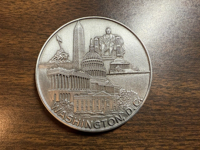 Vintage Bates & Klinke Washington DC Pewter Paperweight w/Storage Box