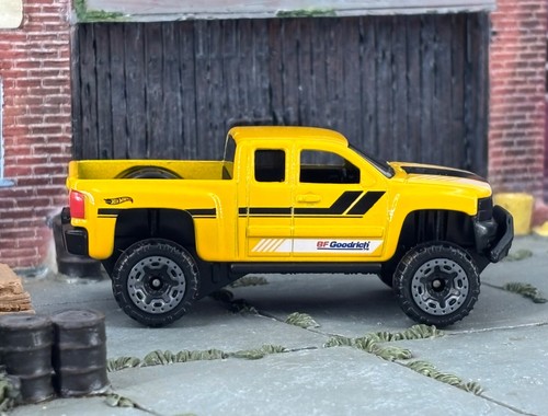 🔥(Loose Hot Wheels) U-PICK Trucks Cars Mainlines BOX SHIPPED Premiums BW’s🔥 - Picture 253 of 678