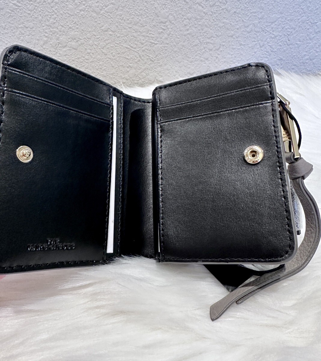 ★追跡&関税込【MARC JACOBS】THE SOFTSHOT MINI COMPACT WALLET NEW MARC JACOBS Softshot Mini Compact Wallet | eBay