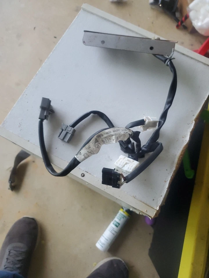 Arnés de cableado de asiento delantero Infinity QX4 2001-2003 Nissan Máxima 3,5 87069-2Y500  Foto 2 de 4