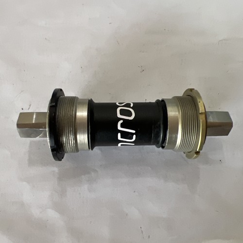 VTG 90s SYNCROS Titanium Bottom Bracket 127x73mm - Picture 2 of 4
