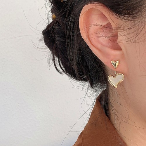 White Shell Heart Ear Studs Comfort Fit Alloy Jewelry Perfect Gift For Her - Picture 5 of 8