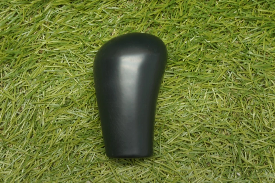 5-ступенчатая механическая коробка передач Toyota RAV4 96–00 годов выпуска черная от оригинального производителя - Изображение 2 из 4