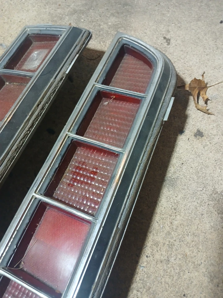 Juego de montaje de luces traseras Ford Torino 1970 1971 Foto 3 de 4