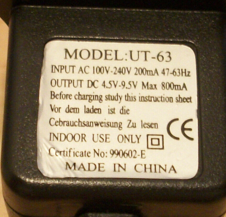 PAMA UTE-63 MOBILE PHONE CHARGER 4.5v-9v 800Ma - Image 2 of 4