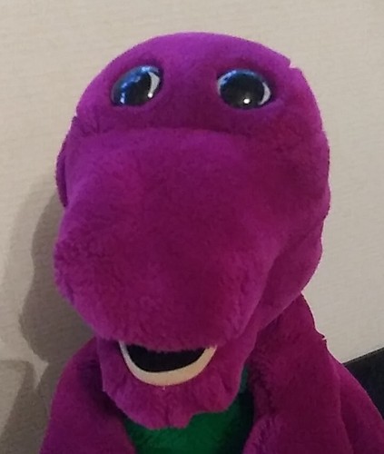 BARNEY Vintage 16" Plushie 1992 Dakin Stuffed Animal Toy Purple Dinosaur - Picture 8 of 14