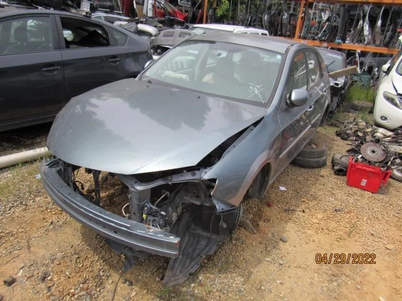 Brazo limpiaparabrisas puerta levadiza Outback Sport 2009 SUBARU IMPREZA CAR_RM Foto 2 de 4