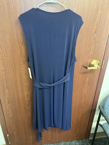 Vestido midi tejido envolvente sintético Genevieve azul marino talla 22 Julie Dillon nuevo con etiquetas - Imagen 3 de 10