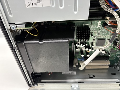 PC desktop Dell Optiplex GX620 Intel Pentium 4, 1 GB RAM, senza HDD, senza sistema operativo - TESTATO - Foto 11 di 15