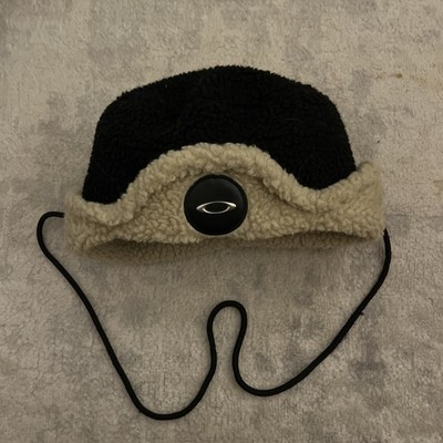 Oakley Software Black and Tan Moscow Beanie Ushanka Trapper Winter Cap