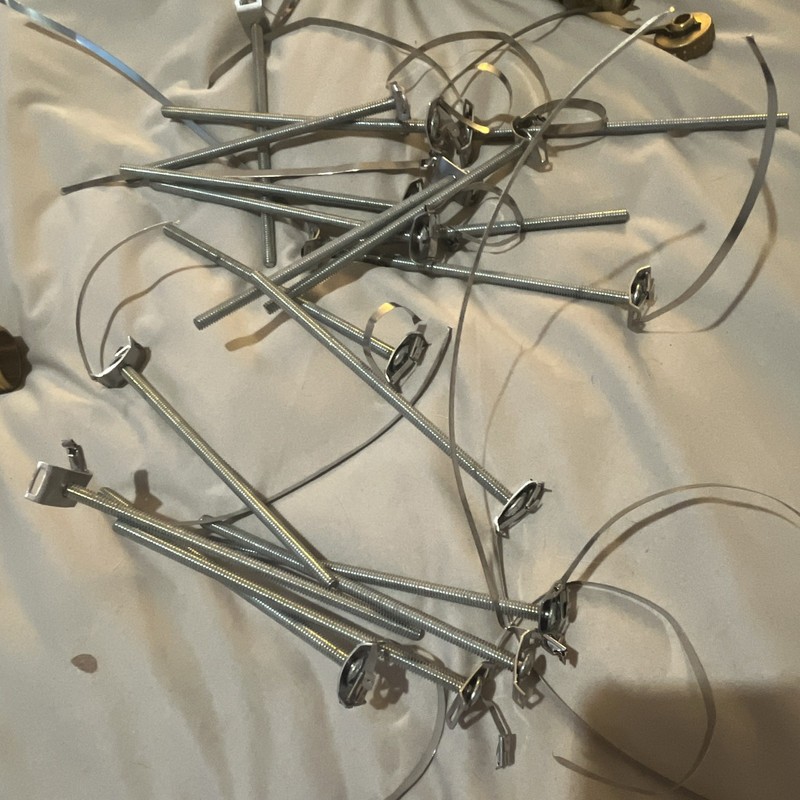 Lot Metal Pegboard/Gridwall Display Hooks w/ Security Cables, Silver