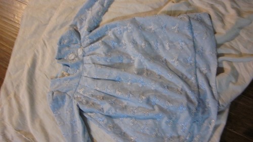 Laura Ashley LONDON NET OVERLAY BLUE EMBROIDERD FLORAL BUTTERFLY SLEEVE 10 - Picture 4 of 6