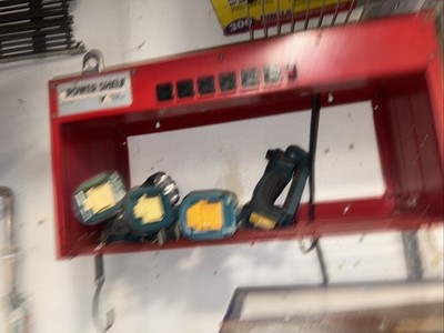 Vermont American Power Shelf No 17150 Powered Multi Plug Tool