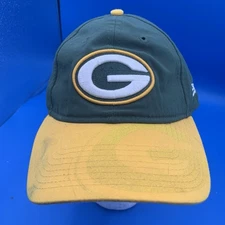 Green Bay Packers Hat Cap Strap Back NFL Football Womens One Size New Era