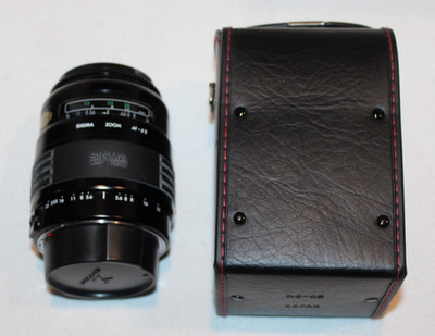 Sigma Zoom 55~200mm f/4~5.6 multi-coated lens for Canon AF Japan with case